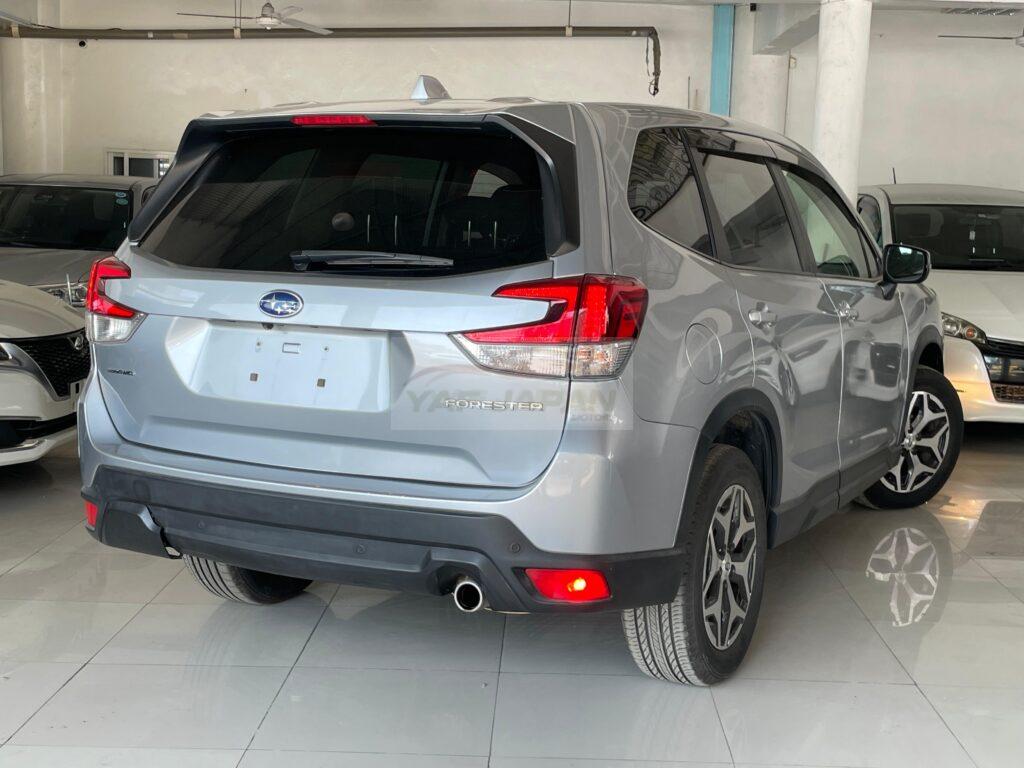Subaru Forester 2018 Silver