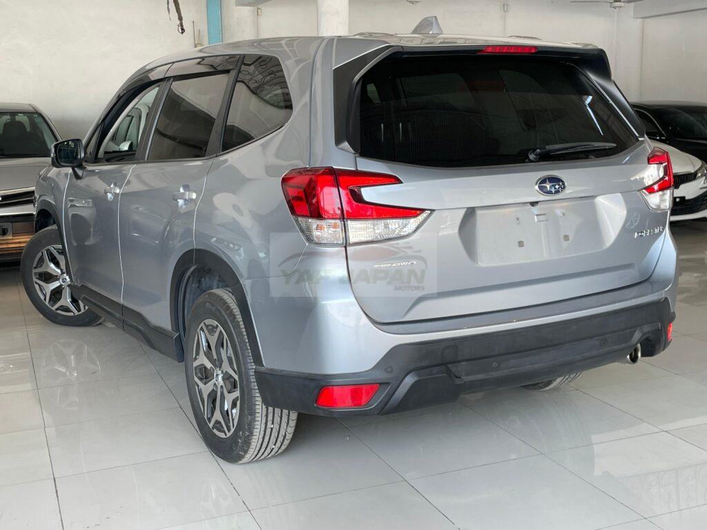 Subaru Forester 2018 Silver