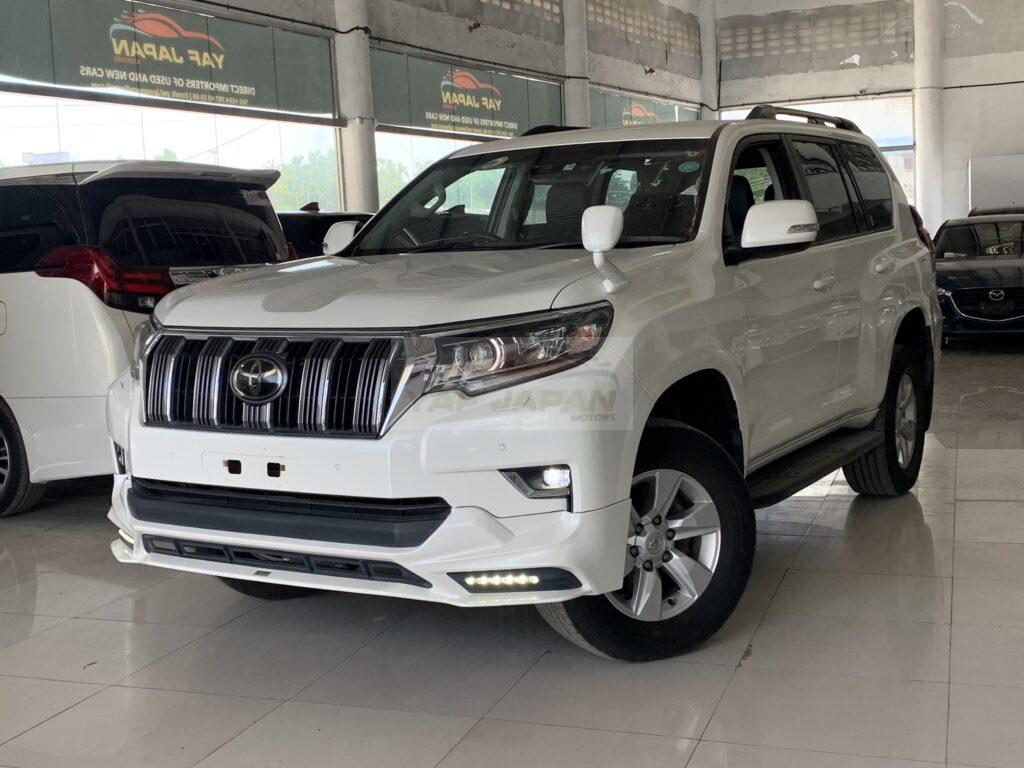 Toyota Land Cruiser Prado TX-L 2017 White