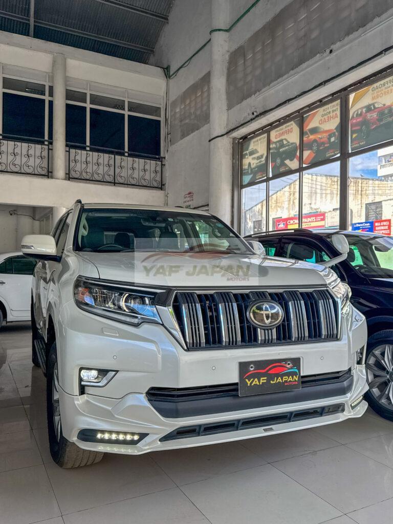 Toyota Land Cruiser Prado TX-L 2017 White