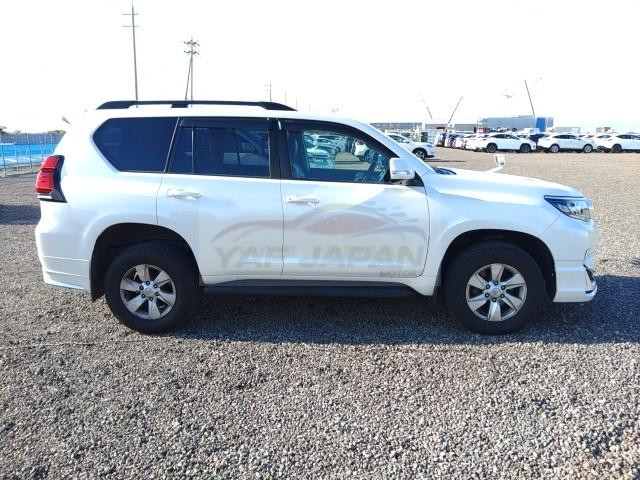 Toyota Land Cruiser Prado TX 2019 White