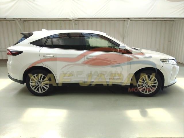 Toyota Harrier Premium 2019 Pearl White