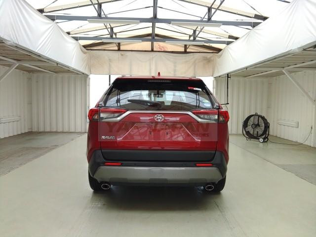 Toyota RAV4 2019 Red Wine