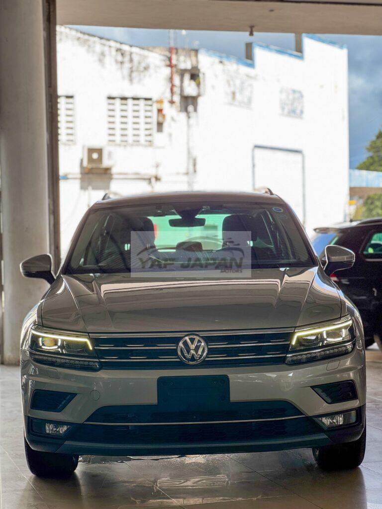 Volkswagen Tiguan Highline 2019 Silver