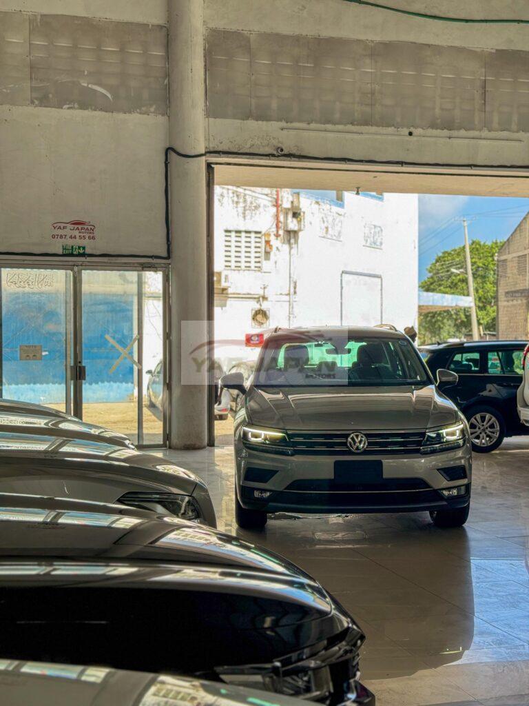 Volkswagen Tiguan Highline 2019 Silver