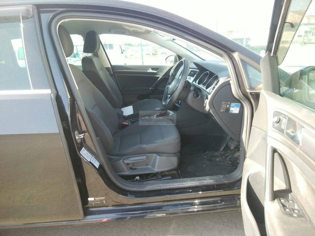 Volkswagen Golf 2018 Black