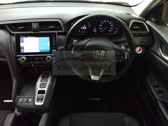 Honda Insight 2019 Grey - YAF Japan Motors