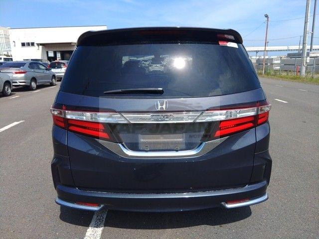 Honda Odyssey Absolute 2017 Purple