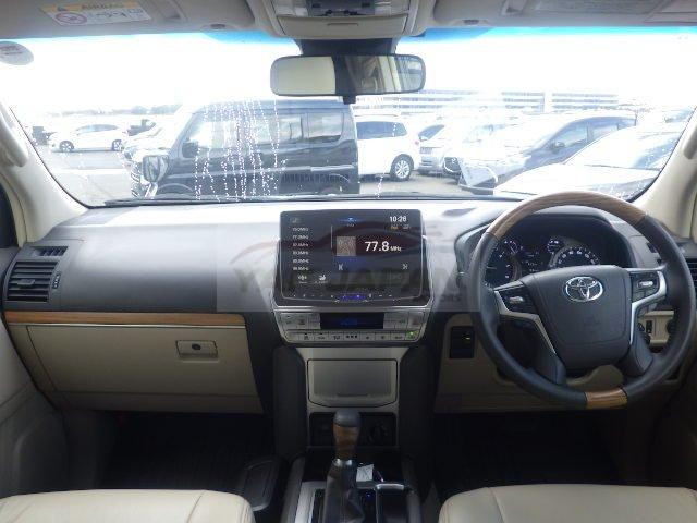 Toyota Land Cruiser Prado TX 2018 Grey