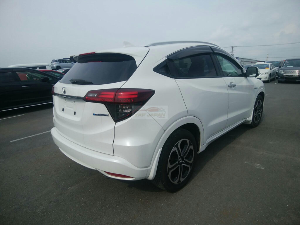 Honda Vezel 2019 White