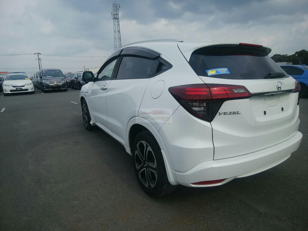 Honda Vezel 2019 White