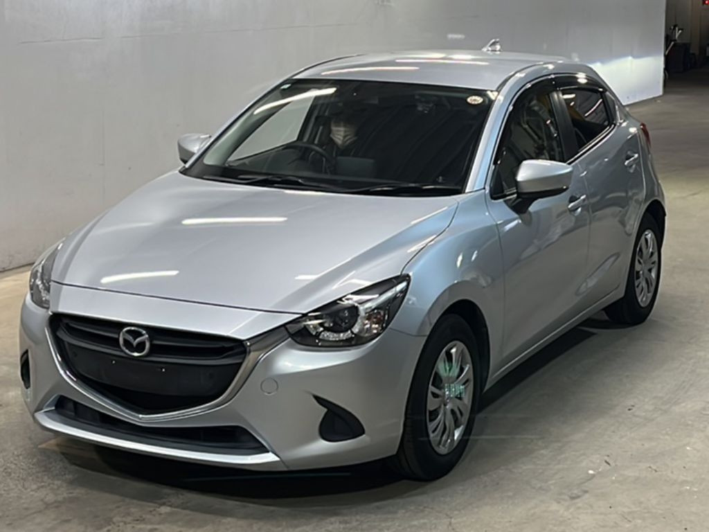 Mazda Demio 2019 Silver