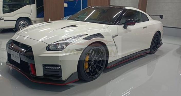 Nissan GT-R Nismo 2019 Pearl White