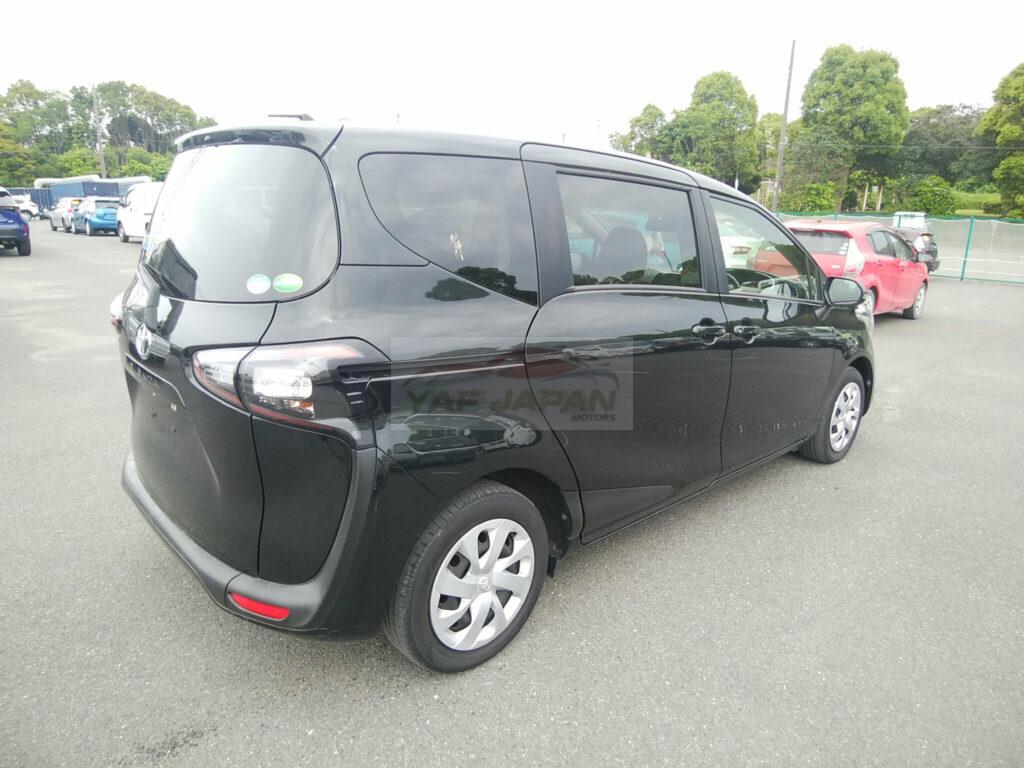 Toyota Sienta Non hybrid 2018 Black
