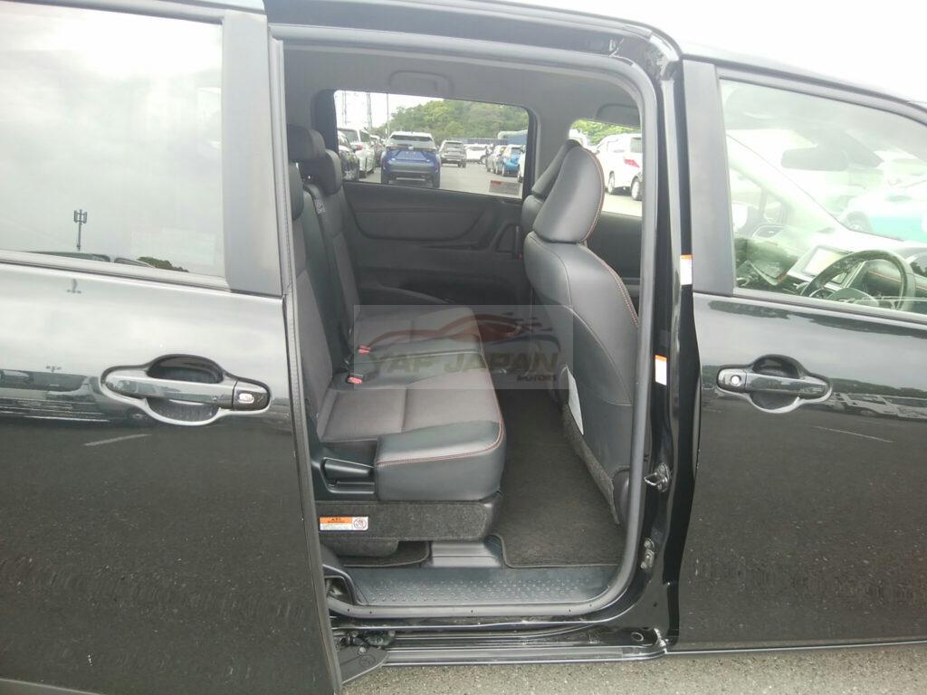 Toyota Sienta Non hybrid 2018 Black