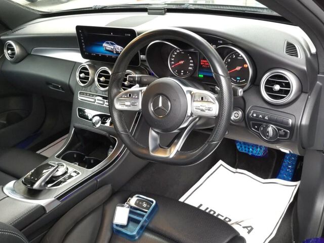 Mercedes-Benz C200 AMG 2019 Black