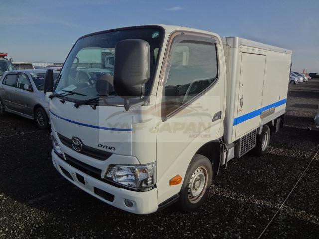 Toyota Dyna Freezer Body 2019 White